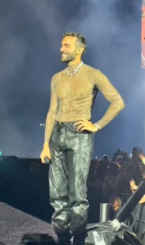 maglia metallica versace mengoni